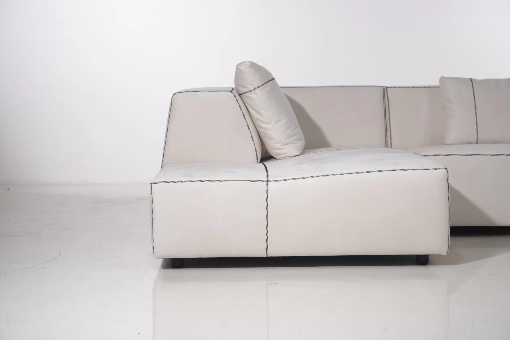 1762333746-SSF4002-2