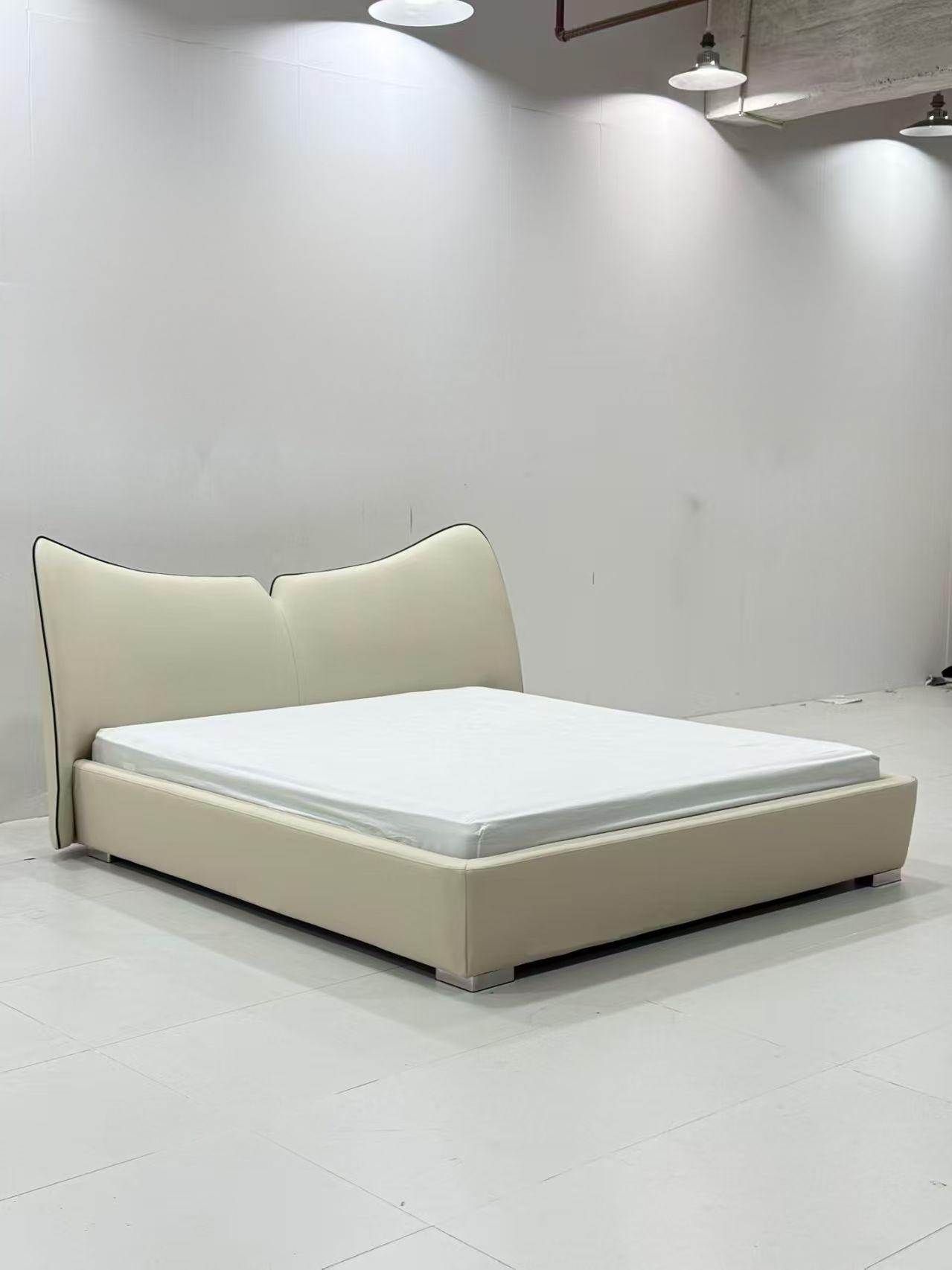 1763107420-360albumviewer_imgproc_351726046