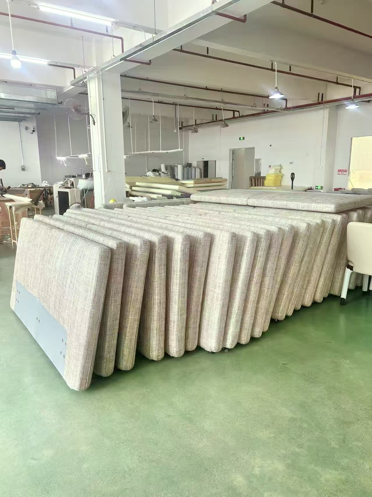 STANDEE HOME order production: upholstered panels